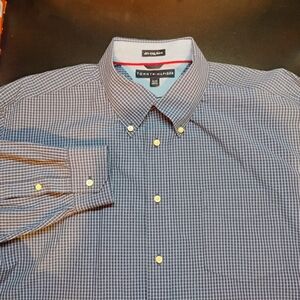 Tommy Hilfiger Blue Check Long Sleeve Button Up Dress Shirt Mens Size XL Nice!